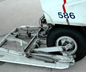 توضیحاتی درباره gravel deflector