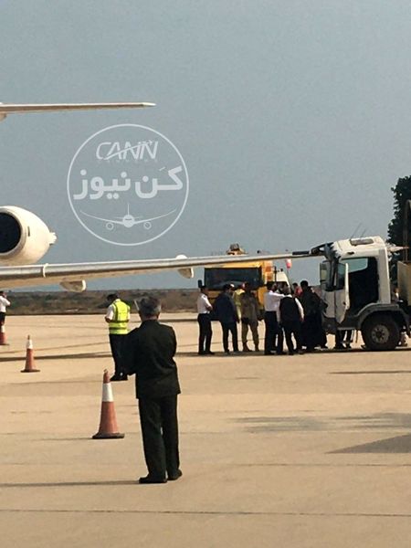برخورد بال فوکر ۱۰۰ کارون در فرودگاه جزیره خارگ