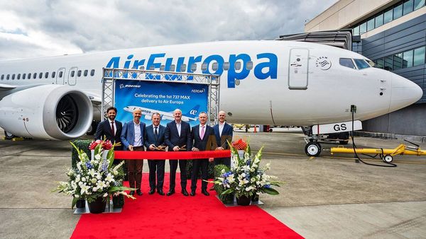 ورود نخستین بوئینگ 737 MAX 8 به ناوگان ایر اروپا؛ اسپانیا وارد عصر جدید هوانوردی شد


