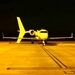 برخورد بال یک فروند ایرباس A330 خطوط هوایی تایلند حین تاکسی کردن در وینتیان لائوس با دم یک هواپیمای شخصی کوچک.
