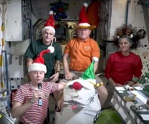 فیلم تبریک کریسمس فضانوردان ناسا از ایستگاه فضایی بین‌المللی