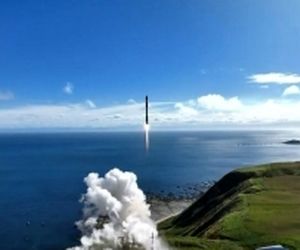 پرتاب دو ماهواره ناسا برای تحقیق درباره طوفان‌های استوایی