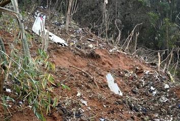 داستان سقوط بویینگ ۷۳۸ ایسترن چاینا
