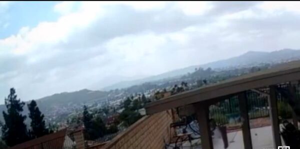 سقوط یک هواپیمای کوچک در یک منطقه مسکونی در سن دیگو در ایالت کالیفرنیای آمریکا چند کشته بر جای گذاشت.