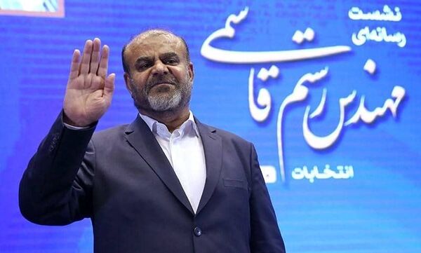 رستم قاسمی وزیر راه و شهرسازی شد