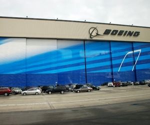 سقوط آزاد ارزش سهام بویینگ

همزمان با سقوط بویینگ ۷۸۷ ایرایندیا


