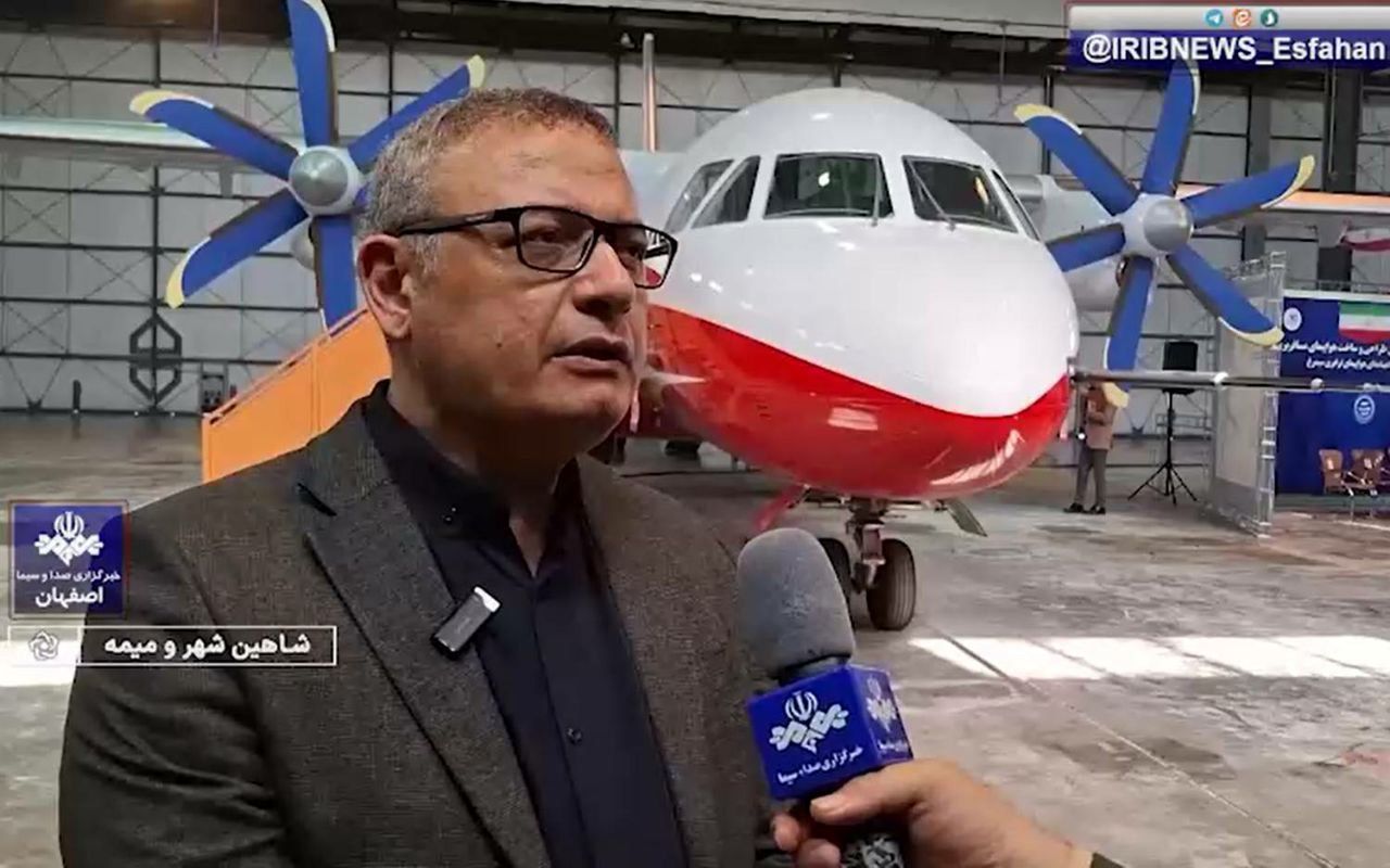 هواپیمای ترابری سیمرغ رسما به پرواز آزمایشی درآمد