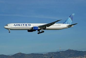 یک لپ‌تاپ باعث شد هواپیما به فرودگاه مبدأ برگردد!
