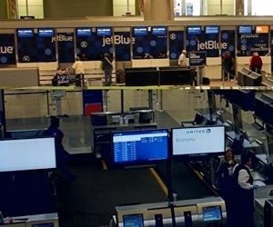 اعتصاب در ۱۵ فرودگاه بزرگ آمریکا