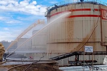 حمله پهپادی اوکراین به یکی از بزرگترین پالایشگاه‌های نفتی روسیه