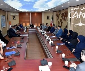 دیدار خانم دکتر شرفبافی؛ سرپرست جدید شرکت هواپیمایی کیش با معاونین و مدیران