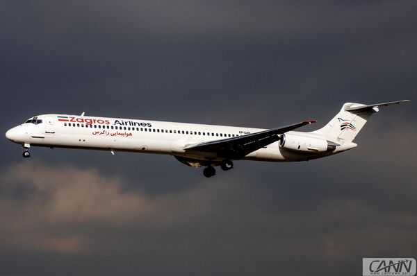 تغییر مسیر MD82 زاگرس