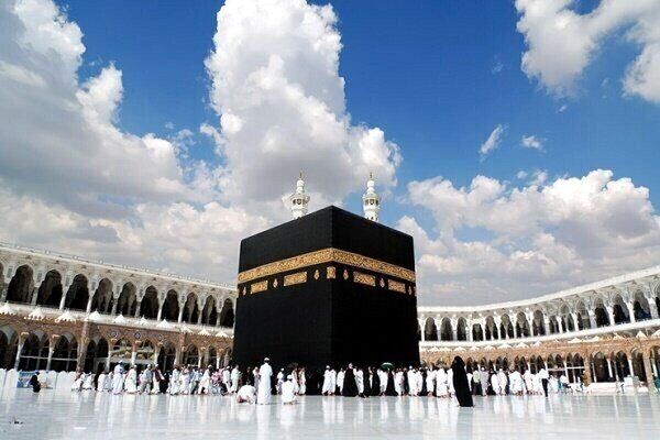 روایت "هلال احمر" از مشکلات انتقال حجاج بیمار به ایران پس از لغو پروازها 


