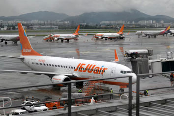 پروازهای بوئینگ ۷۳۷ در کره جنوبی ممنوع شد