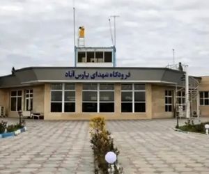 به دلیل کمبود مسافر فرودگاه پارس‌آباد تعطیل شد