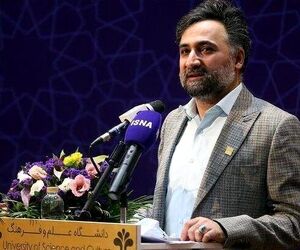 توضیحات معاون علمی رئیس جمهور در مورد طراحی هواپیمای جت ۱۰۰ نفره