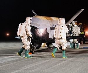 هواپیمای فضایی مخفی آمریکا در ماموریت ۹۰۸ روزه خود چه کرد؟