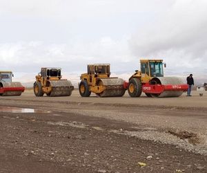 ادامه روند بهسازی باند اصلی فرودگاه اردبیل