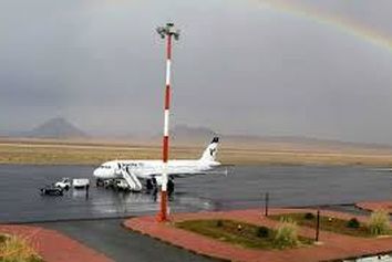 بازگشت پرواز ۹۳۰ ایرتور به تهران