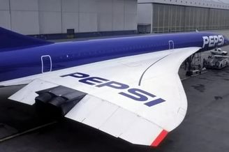 وقتی پپسی سریع ترین جت مسافربری را آبی کرد