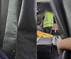 وضعیت عجیب جابه‌جایی چمدان‌ها
در فرودگاه هاشمی‌نژاد مشهد
