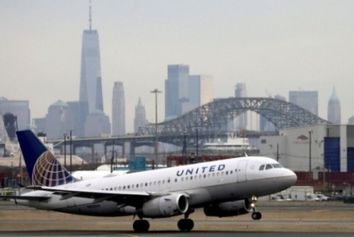 فرود اضطراری هواپیمای آمریکایی در ژاپن