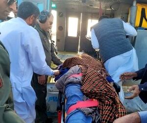 بالگرد نیروی دریایی ارتش به داد مجروح بندر جاسک رسید