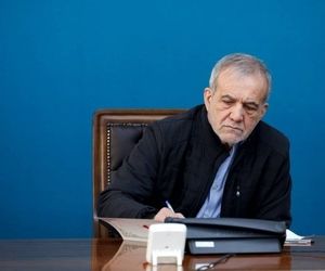 تاکید پزشکیان
 بر ورود بخش‌خصوصی به صنعت فضایی 