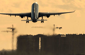 کمیسیون عمران افزایش قیمت بلیت هواپیما را بررسی میکند