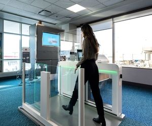 ایر کانادا سیستم تشخیص چهره را به صورت اختیاری در فرودگاه ونکوور راه‌اندازی کرد