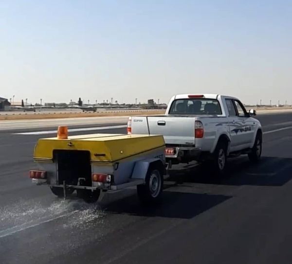انجام عملیات تست اصطکاک باند 29L فرودگاه مهرآباد