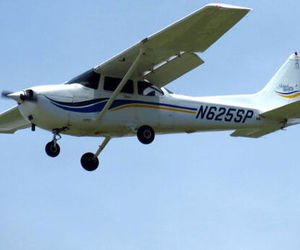 سقوط هواپیمای حامل ۲۷۵ کیلوگرم کوکائین