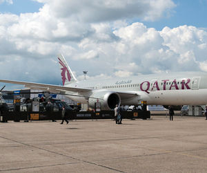 هواپیمای بوئینگ ۷۸۷ قطر ایرویز در فرودگاه دوحه دچار حادثه شد +فیلم

