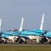 هواپیماهای پارک شده در فرودگاه Schiphol آمستردام