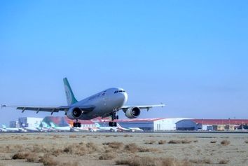 ۲۸۰ پرواز عبوری، ۱۳۰ پرواز داخلی و ۴۵ پرواز بین‌المللی از فرودگاه‌های کشور