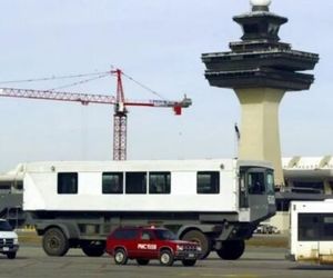 ۱۸ زخمی در حادثه فرودگاه بین‌المللی واشنگتن