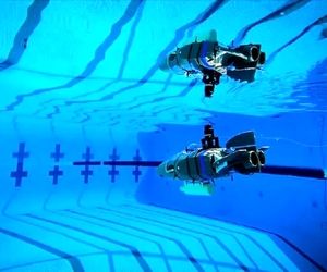 ناسا ربات‌های زیردریایی به اندازه موبایل را برای جستجوی حیات آزمایش می‌کند + فیلم