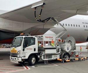 نیازی به واردات سوخت هواپیما نداریم