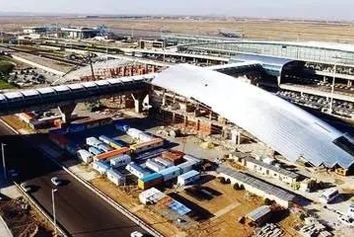 راهنمای جامع خدمات حمل و نقل در فرودگاه امام خمینی (ره)