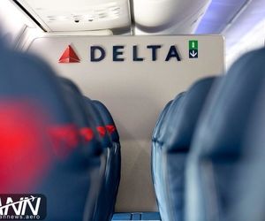 فرود اضطراری در فرودگاه  McGhee Tyson  