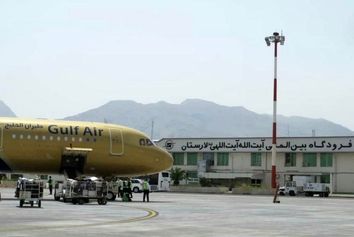 شمار پروازهای روزانه لارستان

به امارات به ۴ سورتی رسید