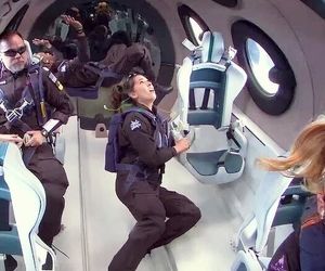 بلیت ۲۲ میلیارد تومانی هواپیما برای تماشای منظره‌ای بی‌نظیر 