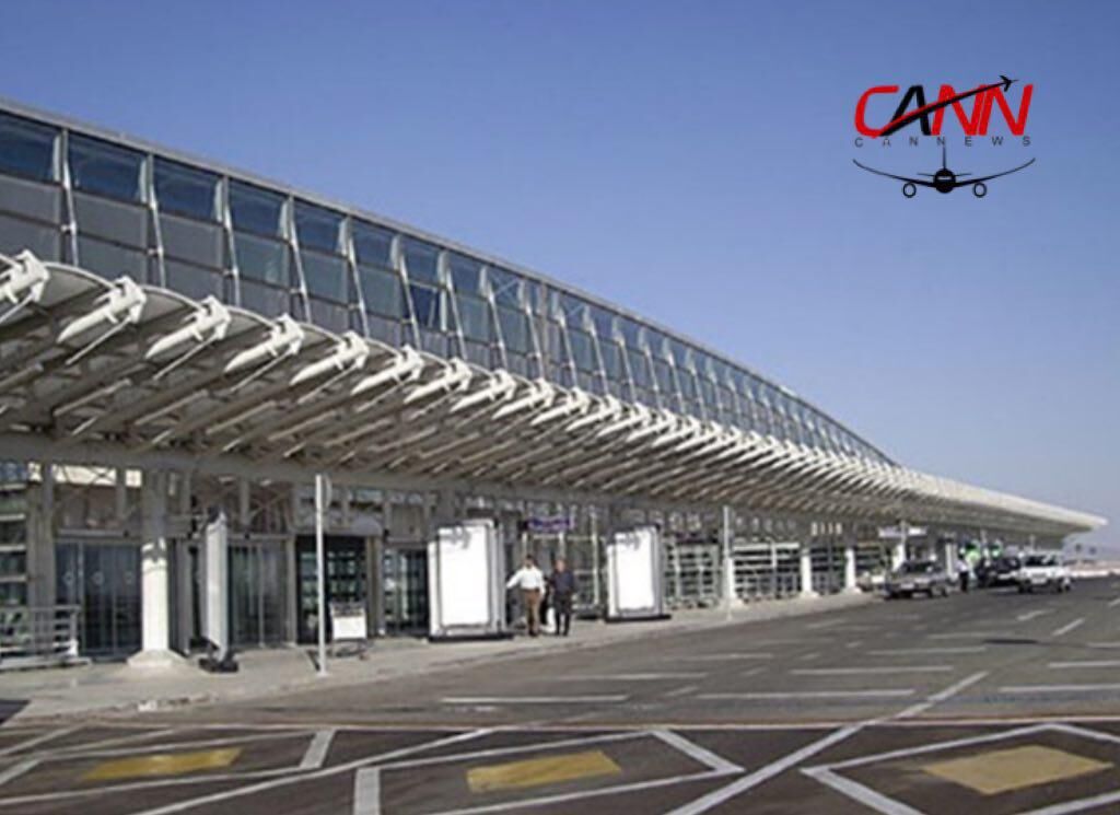 آخوندی در جریان بازدید از ترمینال سلام بیان کرد: استقرار نمایشگاه دائمی آثار هنرمندان ایرانی در ترمینال سلام فرودگاه امام(ره)/ پیشرفت فیزیکی بیش از ۹۵ درصدی ترمینال سلام/ با احداث ترمینال سلام یک تیم طراحی، اجرا و ساخت کاملا ایرانی تربیت کردیم