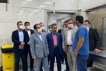 بازدید رستمی از پروژه توسعه ترمینال داخلی فرودگاه مشهد 