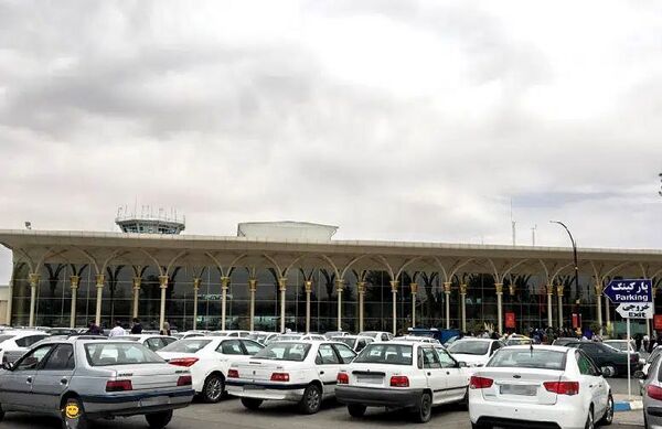 روابط عمومی فرودگاه مشهد به کن نیوز اعلام کرد:
قیمت پارکینگ‌ فرودگاه قطعا شکسته می‌شود 

