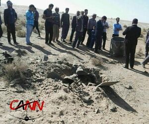 صدای انفجاری مهیب امروز صبح در حوالی روستای فخرآباد و سقوط قطعه‌ای از شئ عجیب از آسمان