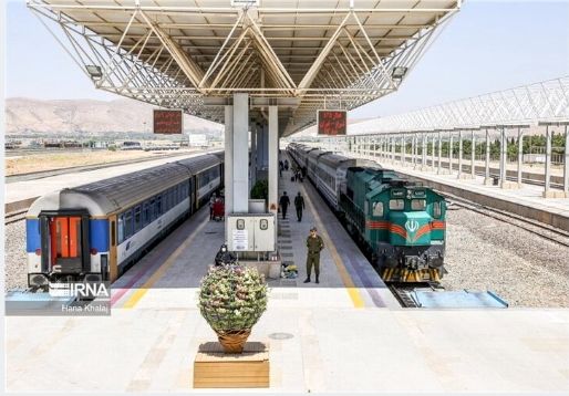 افزایش تقاضای سفر به مشهد در روزهای پایانی تابستان