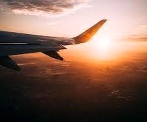 فعلا مجوزی برای برقراری پروازهای برنامه‌ای بین ایران و افغانستان صادر نشده است.