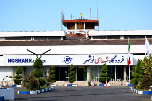موانع پروازی و ساخت و سازهای غیرمجاز علت نیمه تعطیلی فرودگاه نوشهر
