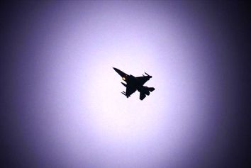 مرگ دو خلبان در نتیجه سقوط یک هواپیمای نظامی در اردن